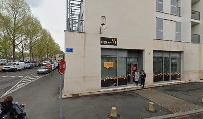 Shelter Therapeutic Time, Hôpital Psychiatrique à Chinon